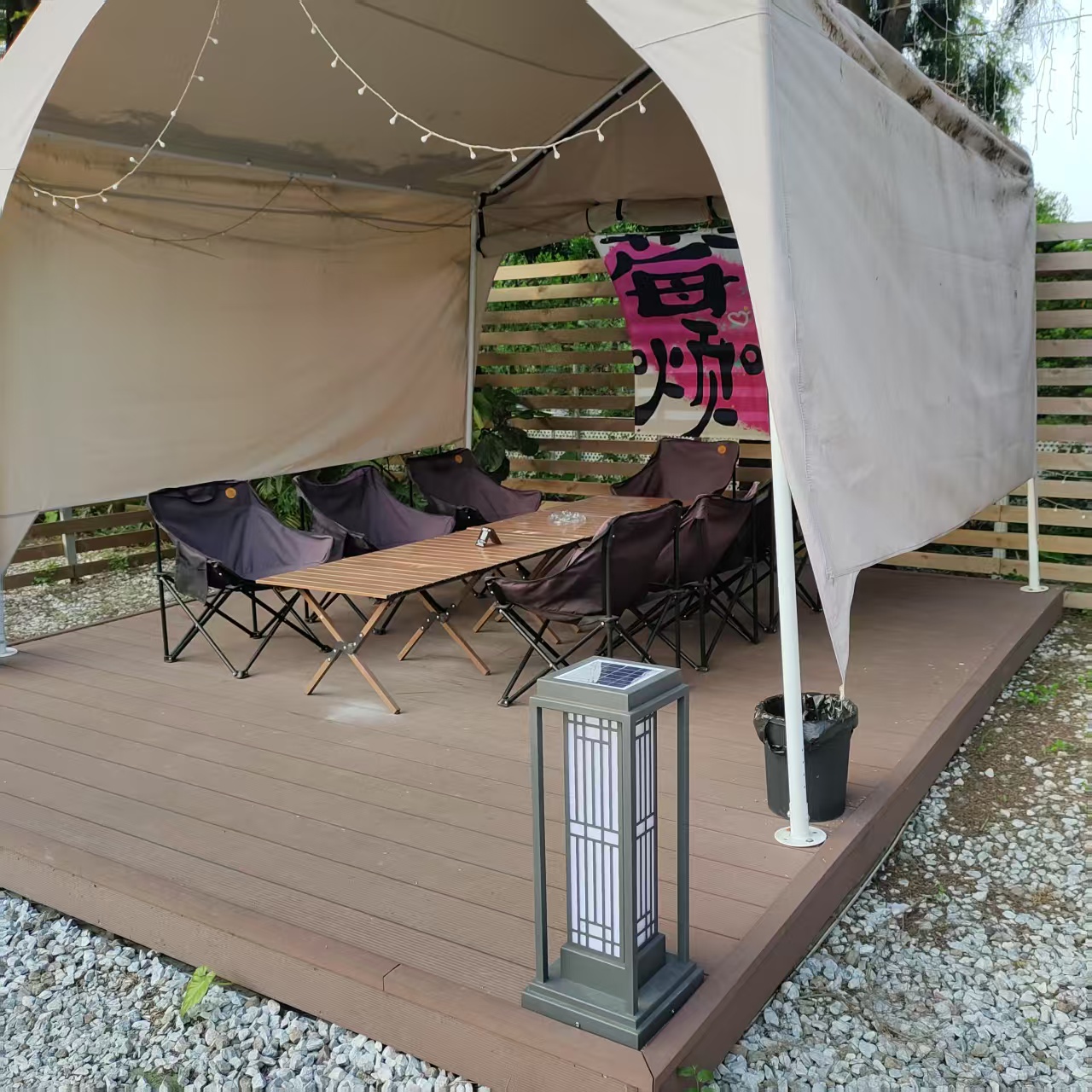 户外太阳能草坪灯