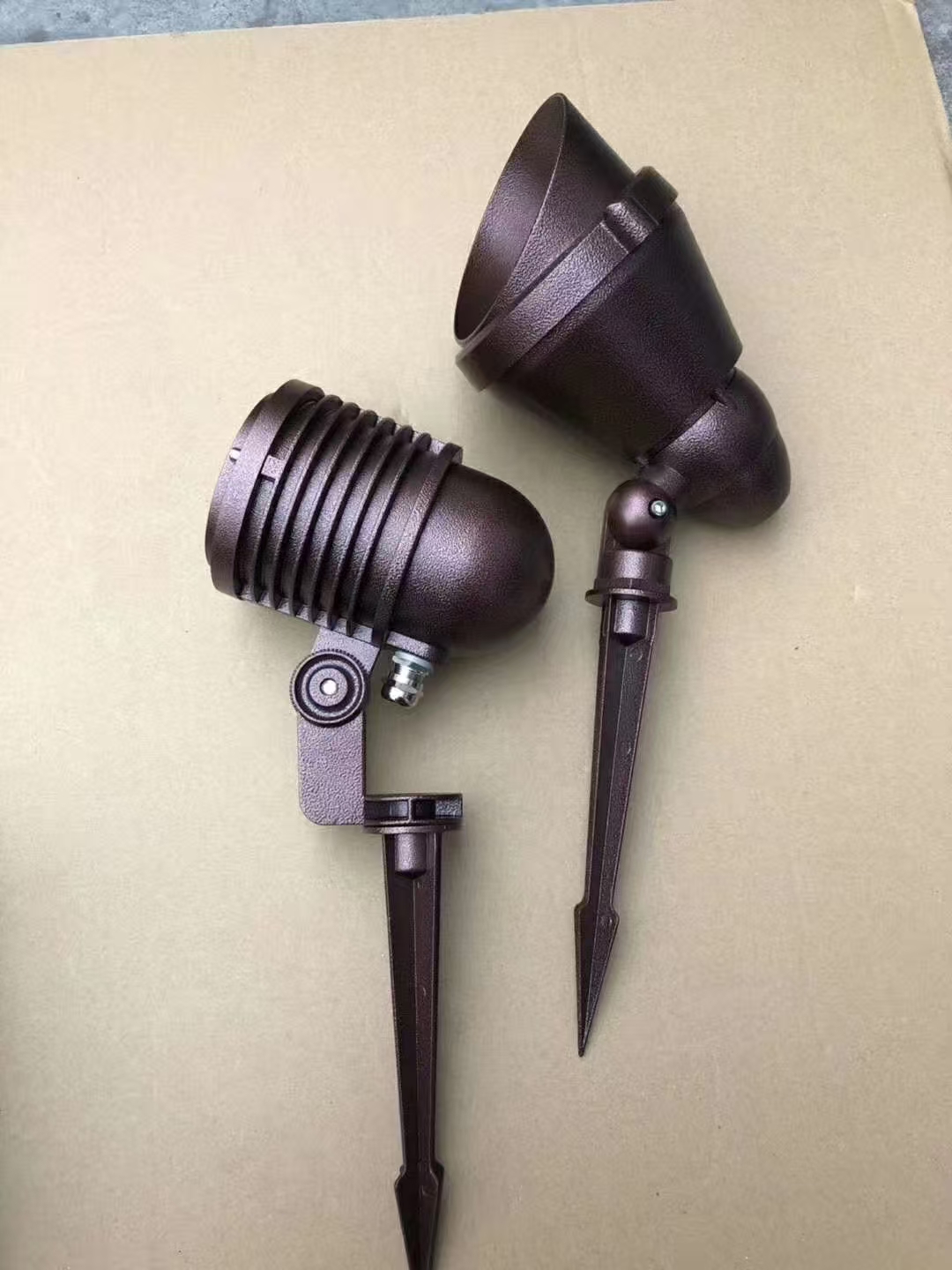 户外射灯 射树灯 小射灯 抱树灯 瓦楞灯