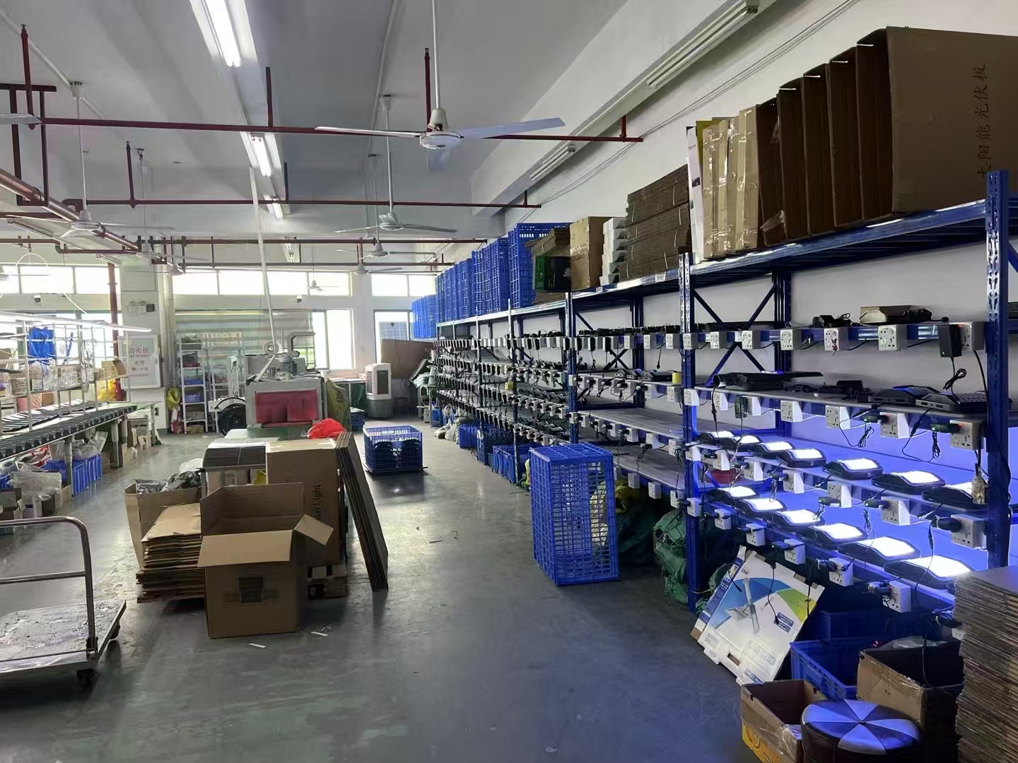 户外太阳能路灯